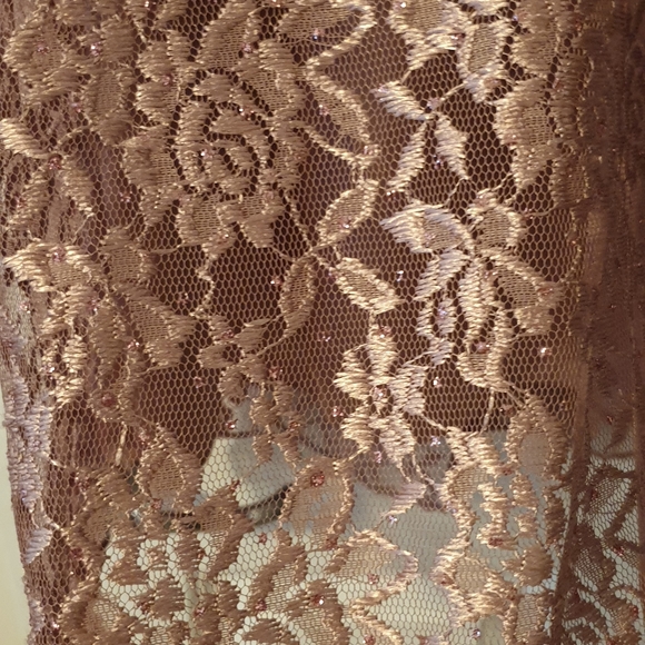 💚💎3/$30 Formal dusky pink with sparkles dress - Picture 5 of 8